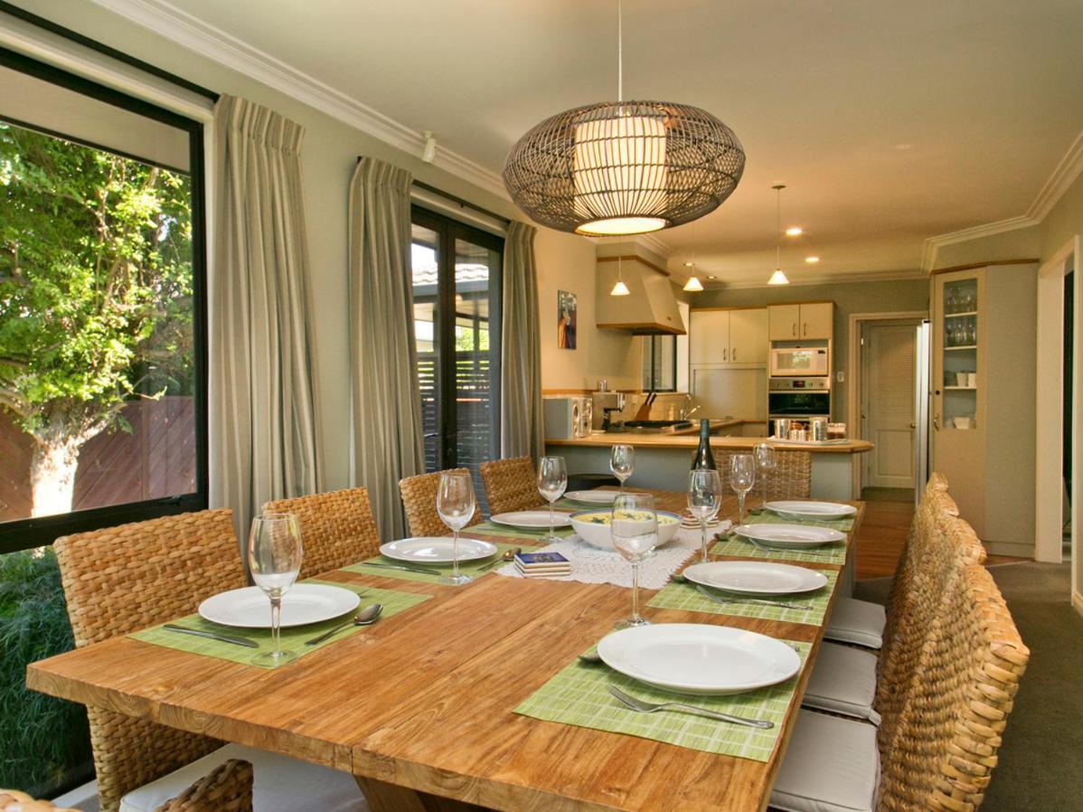 Taupo Escape - Rainbow Point Holiday Home Extérieur photo