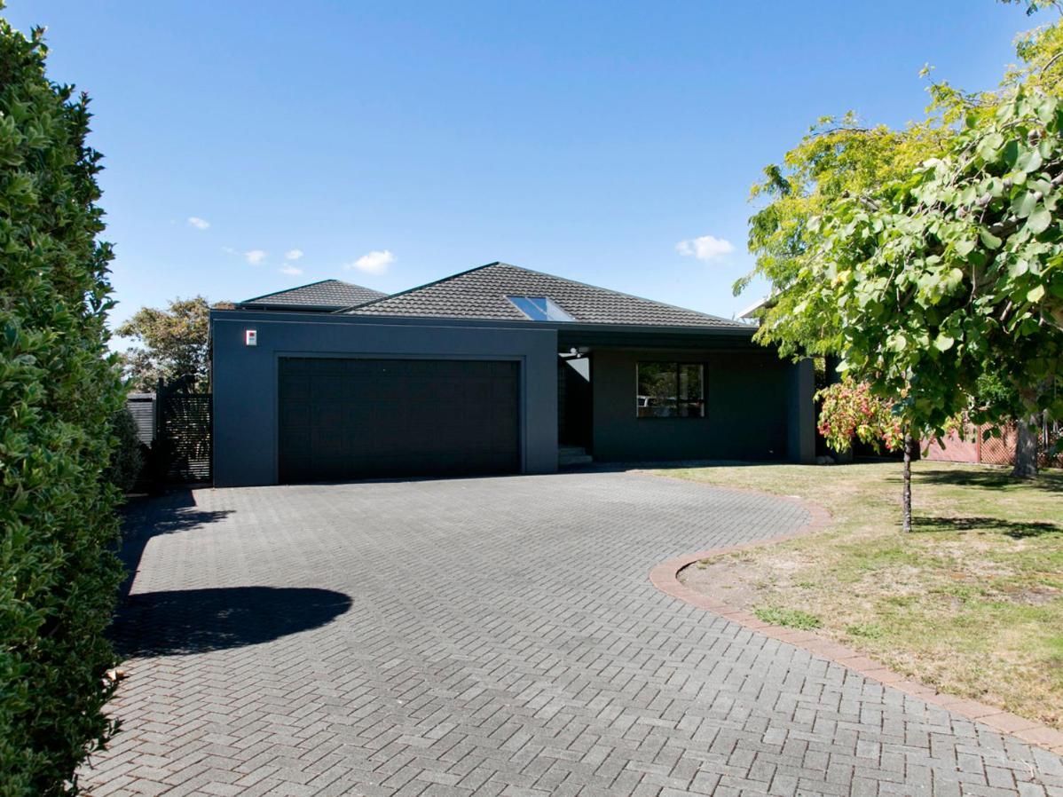Taupo Escape - Rainbow Point Holiday Home Extérieur photo